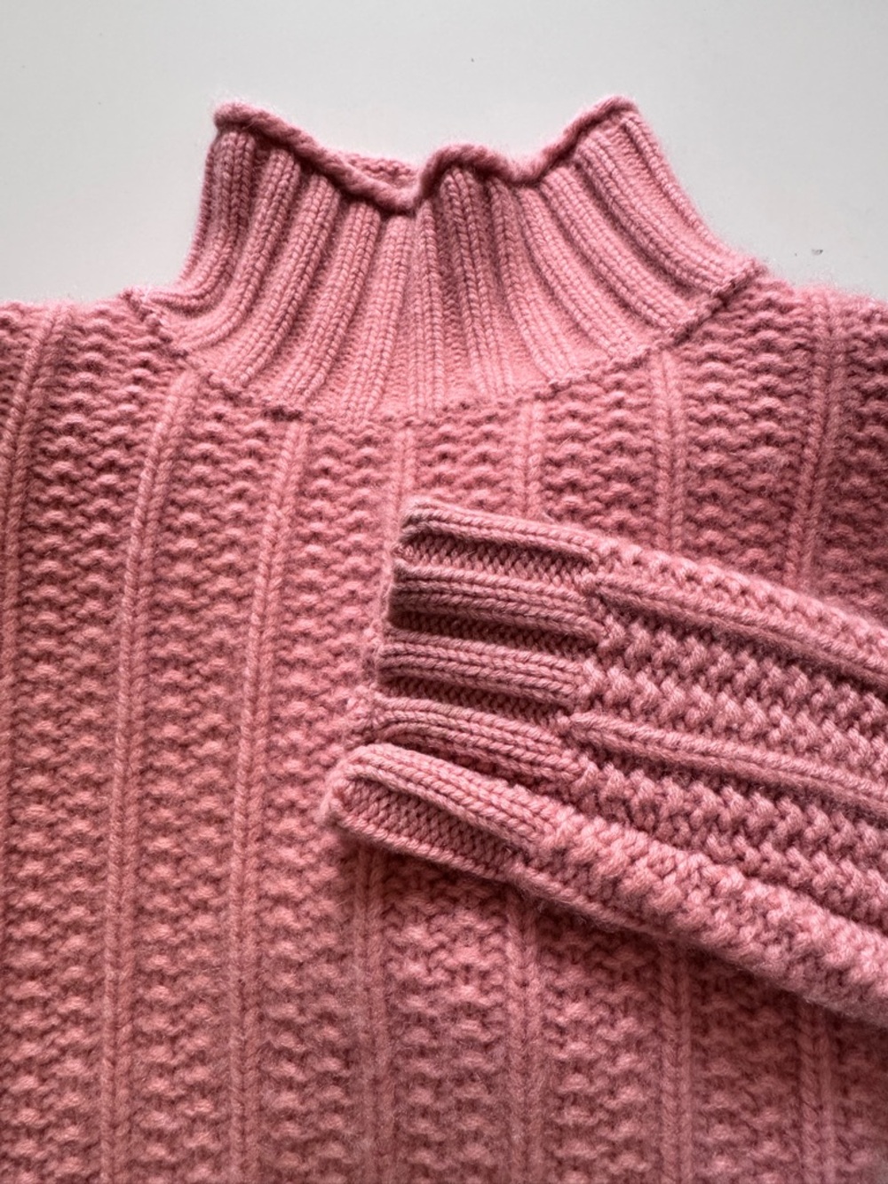 Garnet Hill Chunky Textured Cashmere Turtleneck Sweater Women’s size small - Picture 2 of 11